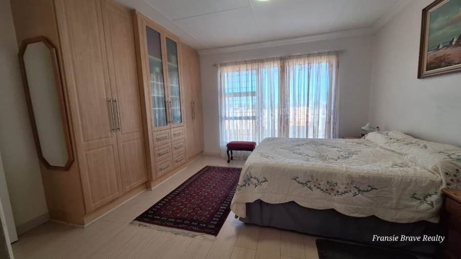 3 Bedroom Property for Sale in Hartenbos Central Western Cape